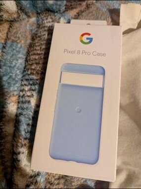 Google Pixel 8 Pro Silicone Case in Pastel Blue